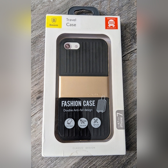 Baseus Tyrant Gold iPhone 7 Fashion Case with Double Anti Fall Design - Picture 5 of 5
